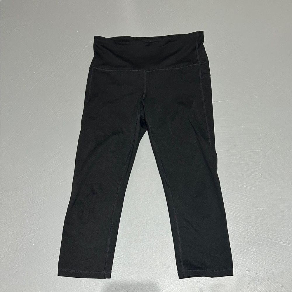 GapFit Capri Leggings